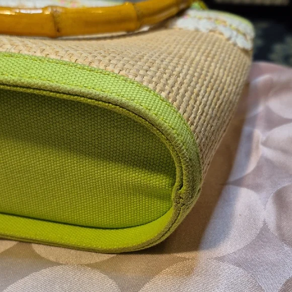 Lilly Pulitzer Green and Cream Straw Tote with Bamboo Handles - Picture 9 of 13